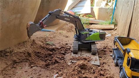 grave digging with mini excavator|mini excavator tips and tricks.